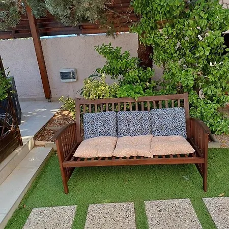 Apartment Debora Sa Privatnim Bazenom Pula