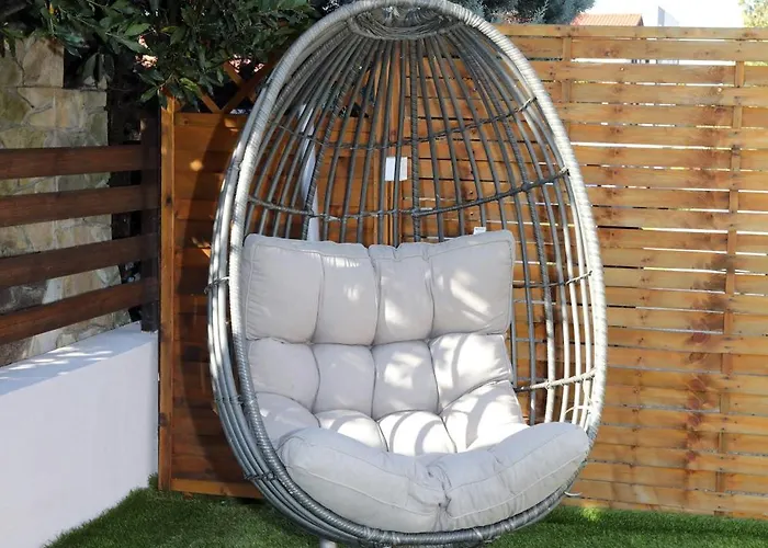 Debora Sa Privatnim Bazenom * Pula