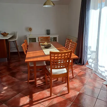 Lejlighed Debora Sa Privatnim Bazenom