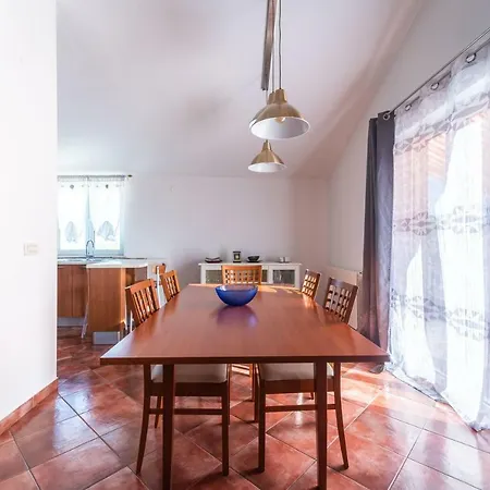 Lejlighed Debora Sa Privatnim Bazenom *